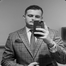 Profile photo ofcharlie.johnson@onyxmoney.co.uk